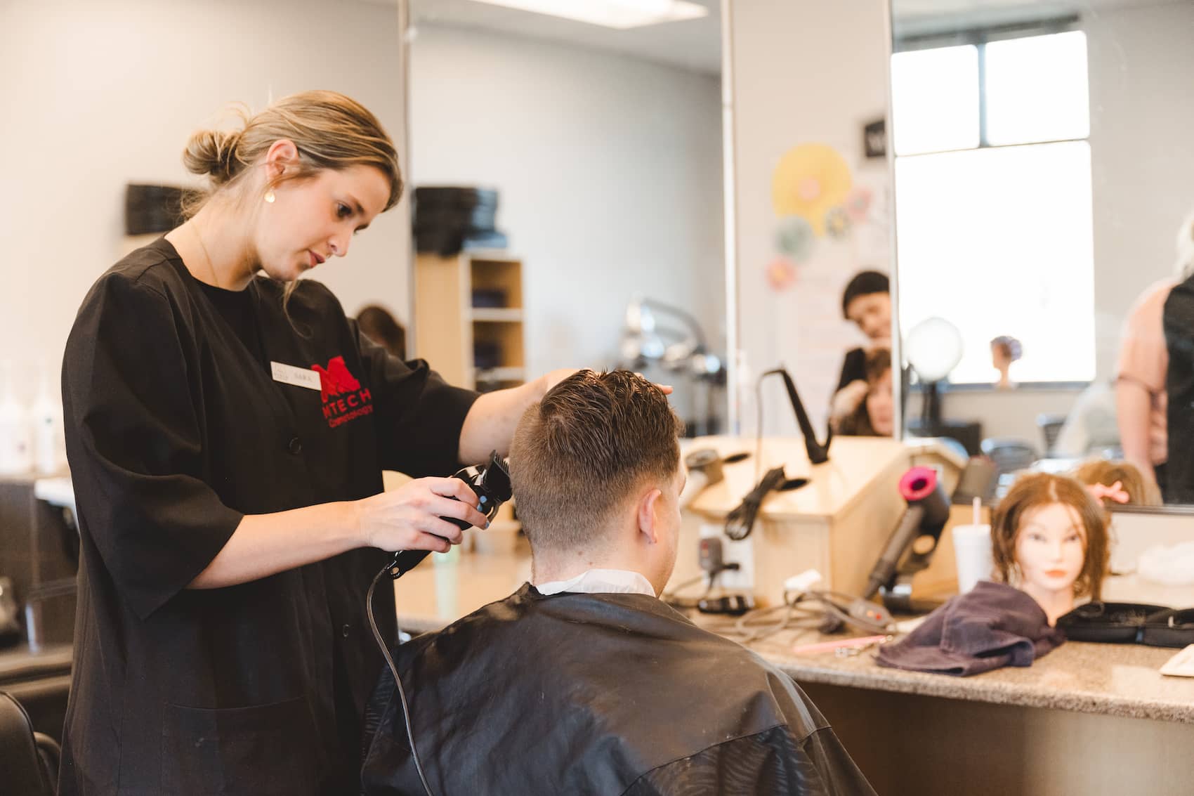 cosmetology-837
