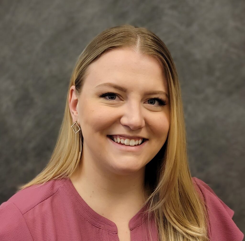 Image of Shaelyn Knuteson, Instructor