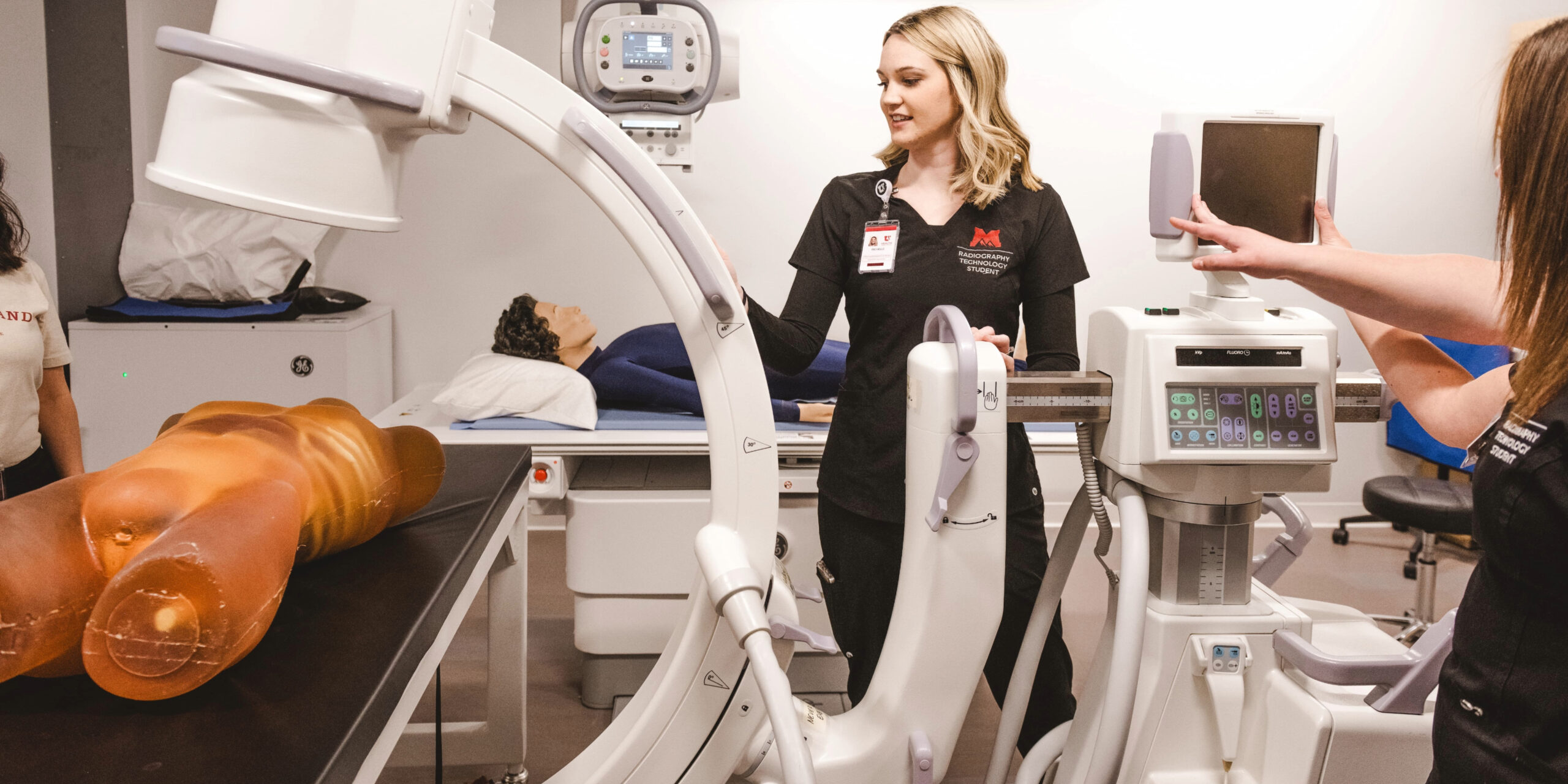 radiography-technology-422-1-scaled.jpg